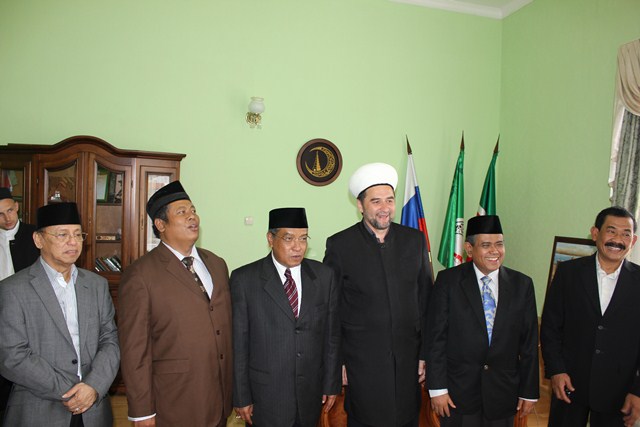 Илдус хазрат Файзов встретился с делегацией индонезийской мусульманской организации «Нахдатул Улама»
