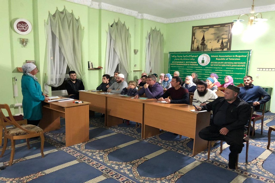 В мечетях Татарстана открылись курсы татарского языка