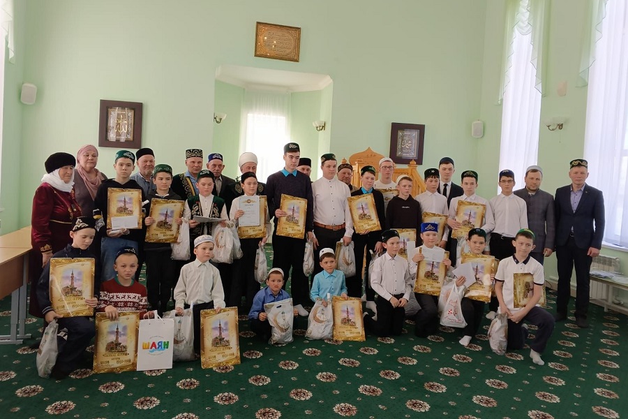 В селе Большие Кибячи Сабинского района прошел конкурс азана среди ребят