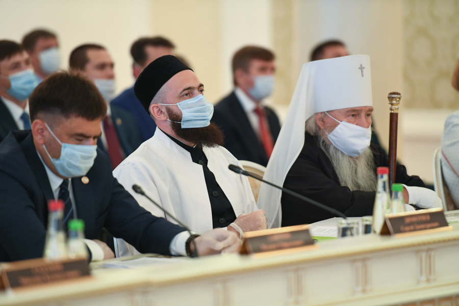 Муфтий Татарстана принял участие в заседании оргкомитета по проведению 100-летия образования РТ