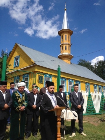 В селе Средний Пшалым Арского района РТ открыли новую мечеть