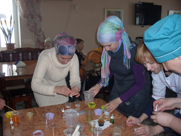 В Верхнеуслонском доме-интернате для престарелых и инвалидов провели мастер-класс по мыловарению