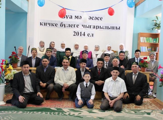 Заместитель муфтия Татарстана принял участие в мероприятиях по случаю выпускного в медресе Буинска