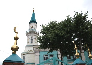 Ислам динен кабул итүгә 1000 ел исемендәге Казан югары мөселман мәдрәсәсе укырга чакыра